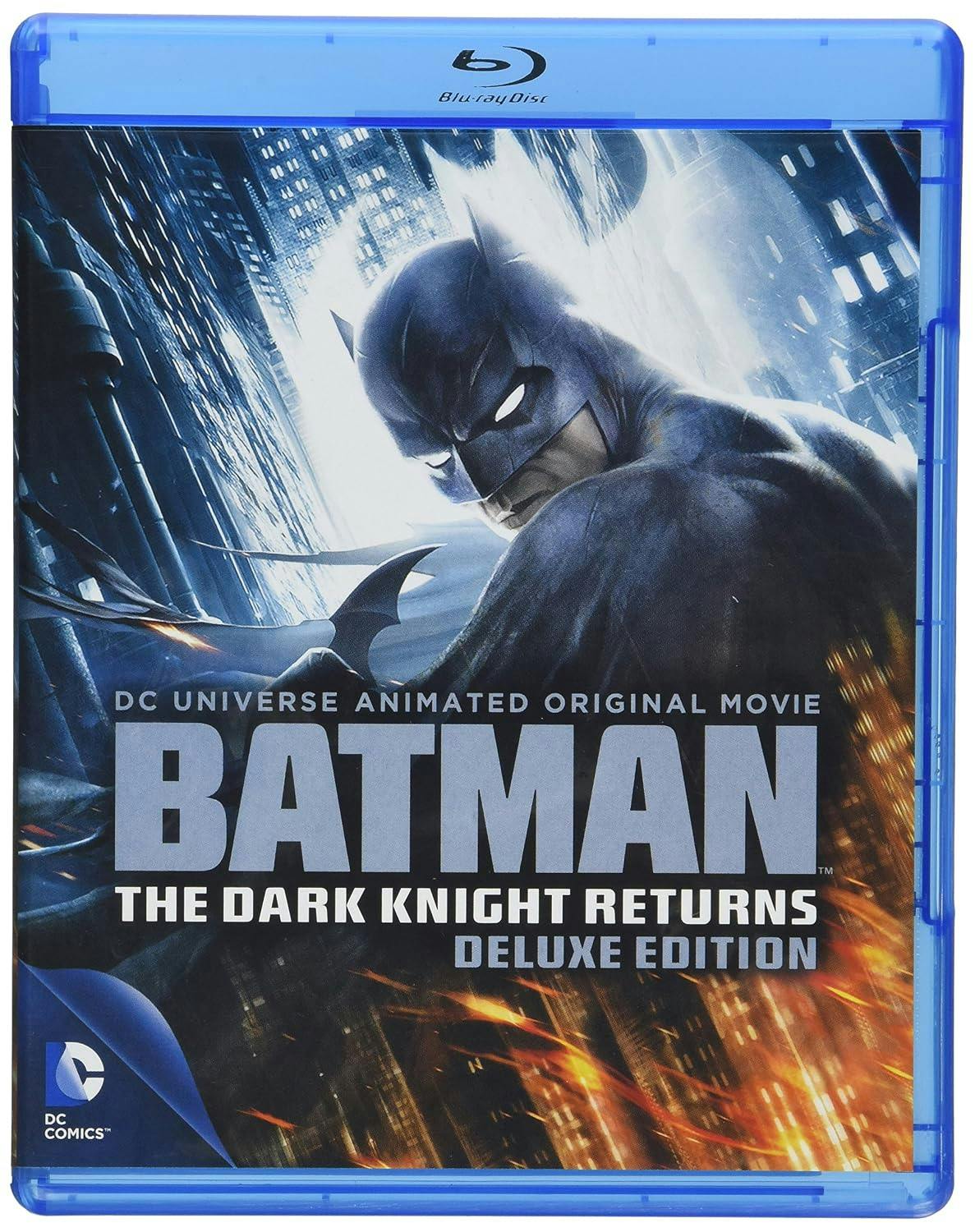 DCU: Batman: The Dark Knight Returns Deluxe Edition (Blu-ray Deluxe Edition) - Blu-ray